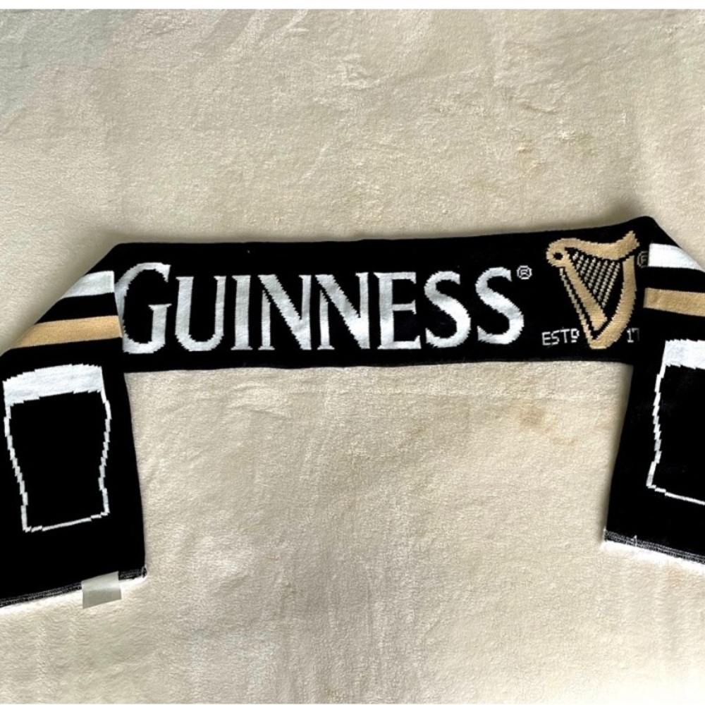 Guinness Sports Scarf with Tassels Harp BNIP